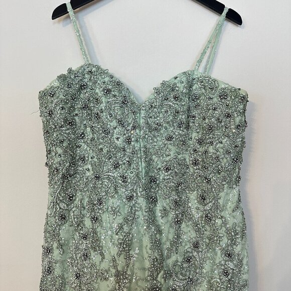 MAC DUGGAL Embellished Mesh Mermaid Gown in Mint Size US 12 - Picture 4 of 8